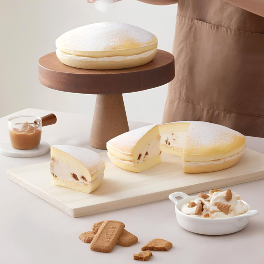 Caramel Shortbread Boston Pie (6 inch)