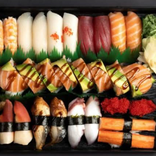 Sashimi & Roll (60 pcs) Party Tray