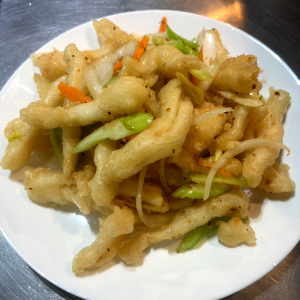 77. Salt & Pepper Squid 