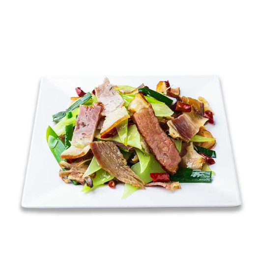 Stir-Fried Cured Pork with Lettuce 莴笋炒腊肉