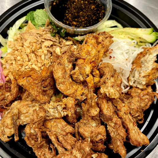 Vermicelli Bowl with Vegan Chicken