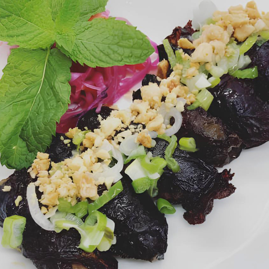 Pork Wrapped in Betel Leaves (6 pcs)