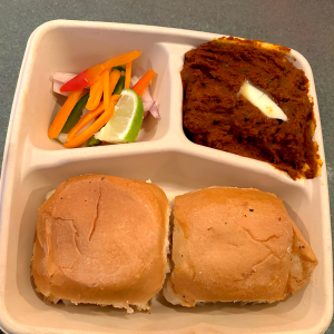 Chicken Keema Pav with Pop