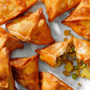 Chicken Samosa (6 pcs)
