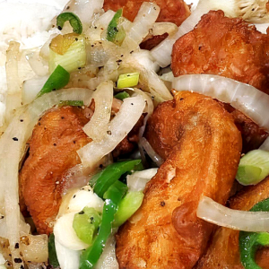 R2. Chicken Wings with Rice