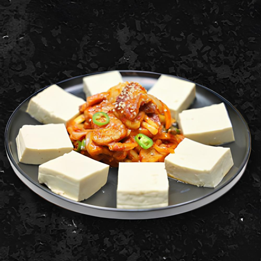 K14 Tofu Kimchi with Spicy Pork 두부김치 제육볶음 