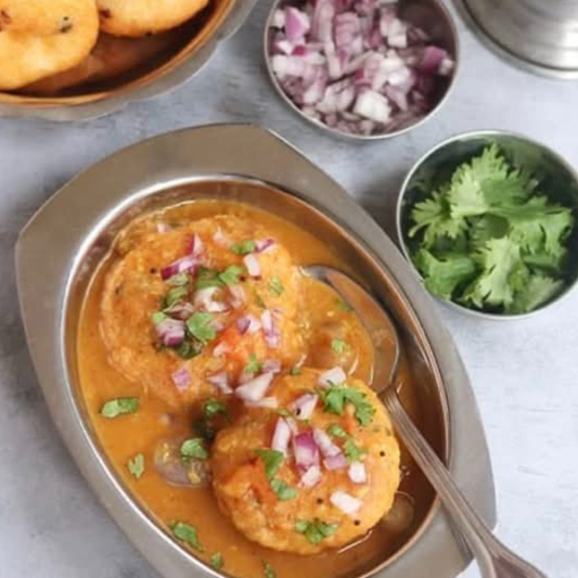 Sambar Vada (2 pcs)