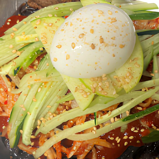 Bi Bim Naeng Myeon 비빔냉면