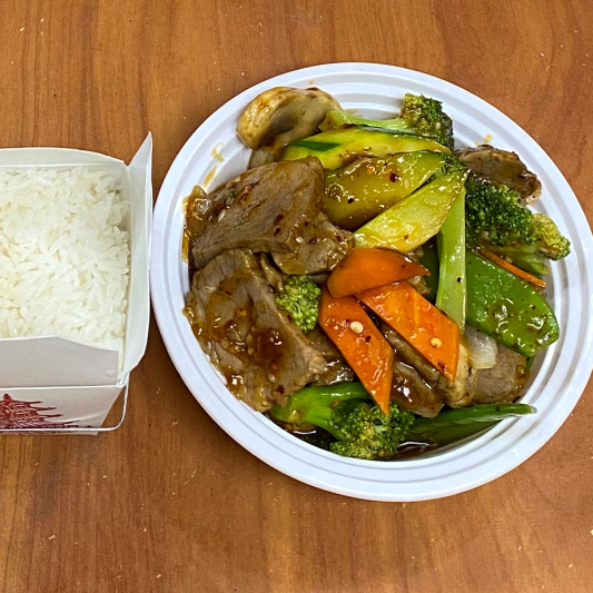 P6. Pork with Garlic Sauce