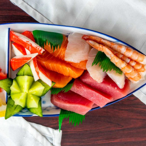 Assorted Sashimi (15 pcs)