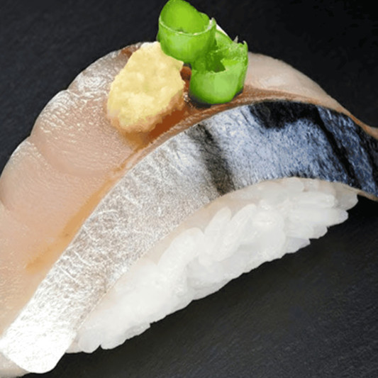 Saba Sushi (1 pc)