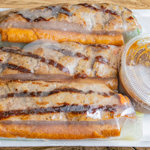 S2d. Spring Rolls with Grilled Chicken (3 pcs) / Gỏi Cuốn Gà Nướng