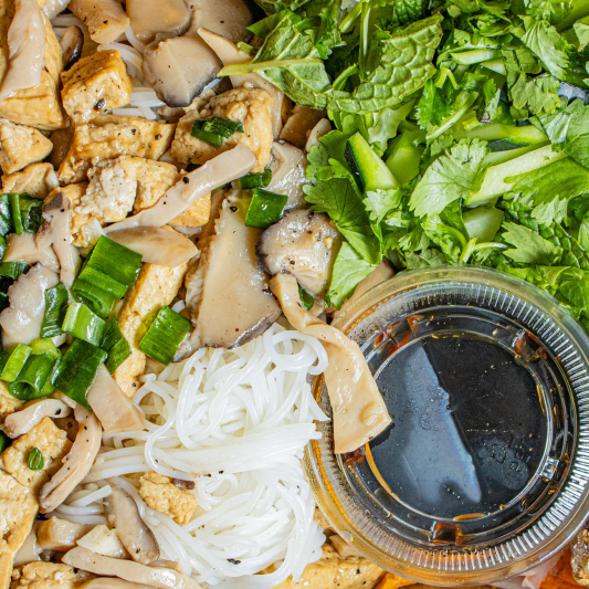 E12. Vegetarian Vermicelli / Bún Chay