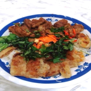 42. Crispy Pork Spring Roll with Lemongrass Meat (1 pc) / Bún Thịt Sả Và Chả Giò