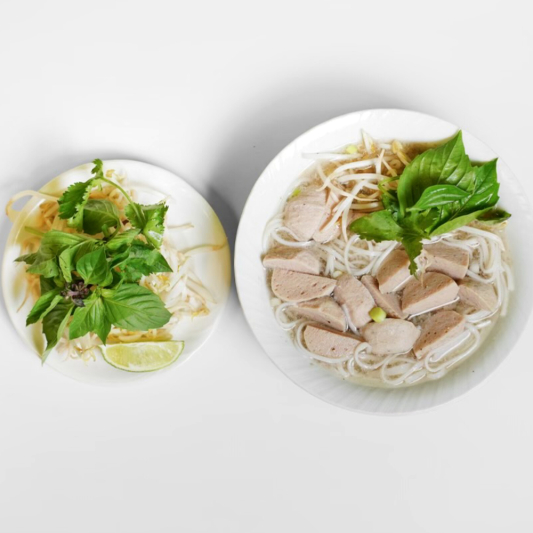 33. Chicken Meatballs Pho / Phở G&agrave; Vi&ecirc;n