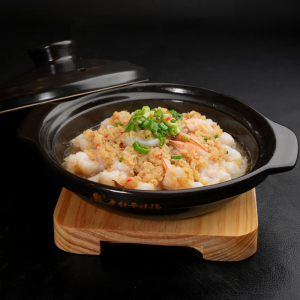 Stir-Fried Shrimp with Garlic Vermicelli in Casserole 砂锅蒜蓉嫩嫩虾