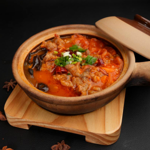 Crispy Pork in Sour Soup in Casserole 砂锅酸汤小酥肉
