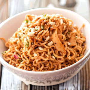 Crispy Quick Noodle Delight