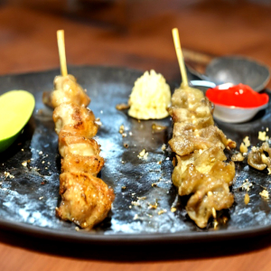 Crispy Chicken Skin Bites (2 skewers)