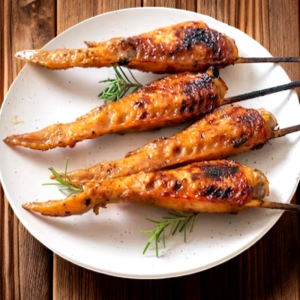 Aromatic Garlicky Wings (2 Skewers)