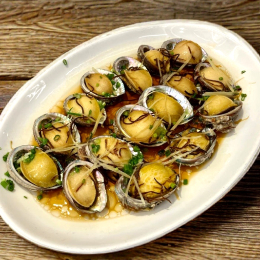 Chili-Infused Clam Delight