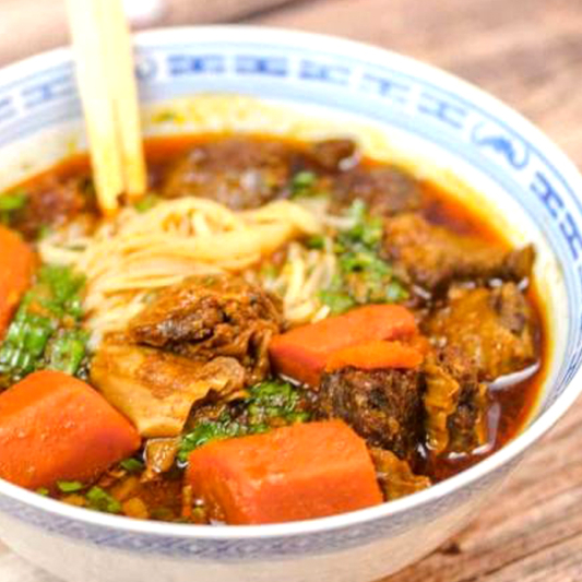 Rice Noodle Beef Stew Soup