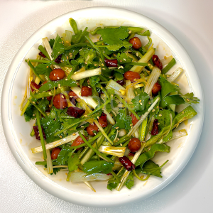 Shredded Parsley with Pepper 芫爆菜 