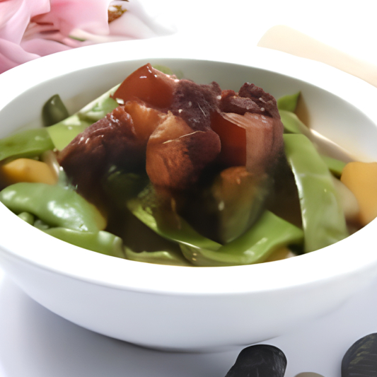 Braised Pork Belly with Green & Wide Noodles 红烧肉油豆角炖宽粉