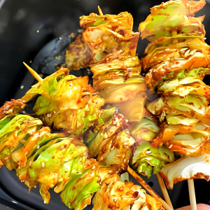 A26. Cabbage (4 pcs) 烤包菜