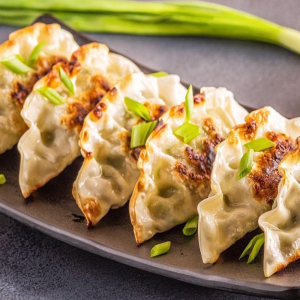 Fried Gyoza (6 pcs)