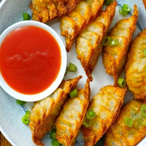 Chicken Fried Momos (7 pcs)