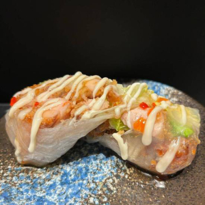 Coral Roll (2 pcs)