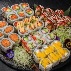 Classic Party Platter A (38 pcs)