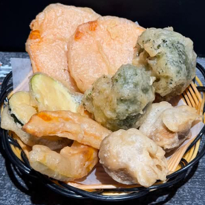 Vegetable Tempura Combo (10 pcs)