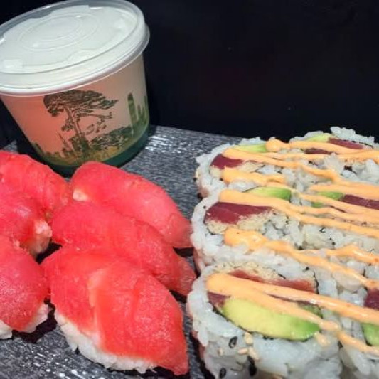 Red Tuna Lover Combo (Medium)