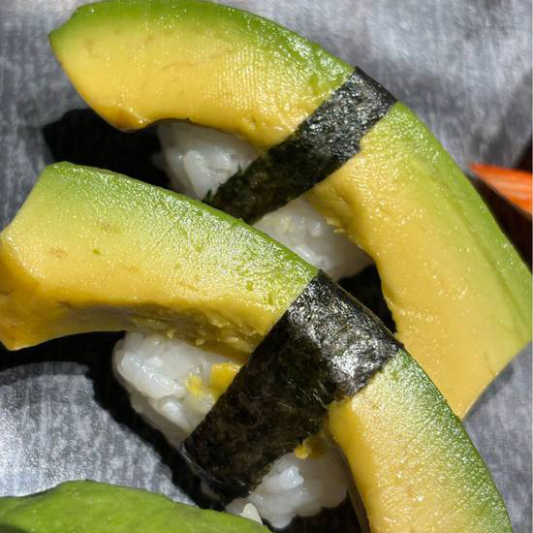 Avocado Nigiri (2 pcs)