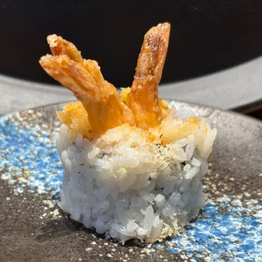Ocean Whale Roll (8 pcs)