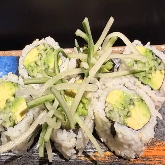 Avocado & Cucumber Roll