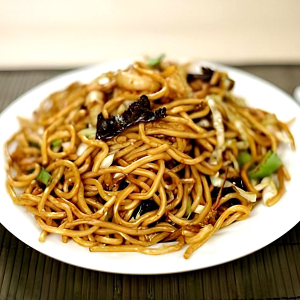 Fried Noodle with Chicken & Vegetables 时菜鸡炒面