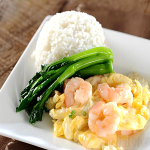 Shrimp with Scramble Egg on Rice 滑蛋虾仁饭