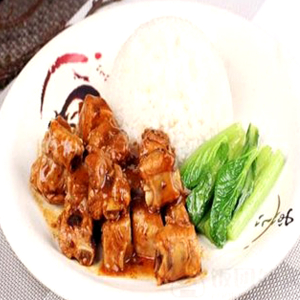 Spare Ribs with Black Bean Sauce on Rice 豉椒排骨饭