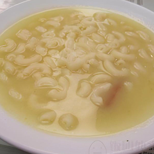 Luncheon Meat & Egg Soup Macaronni 餐肉蛋通粉