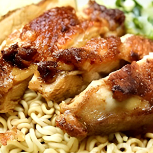 Stir Fried Instant Noodle with Pork Chop 照烧猪扒炒出前一丁