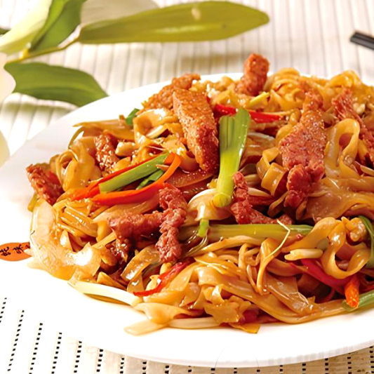 Fried Rice Noodle with Beef & Bitter Melon in Black Bean Sauce 豉椒凉瓜牛肉炒河