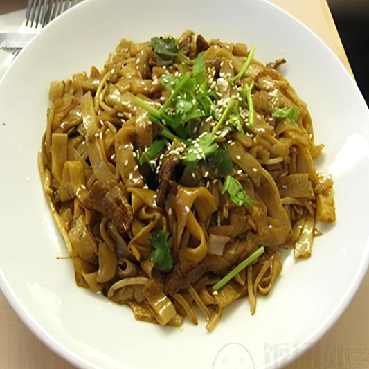 Fried Rice Noodle with Chicken 干炒鸡河