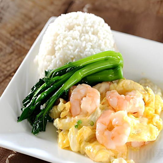 Shrimp with Scramble Egg on Rice 滑蛋虾仁饭