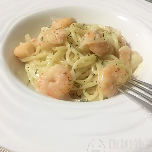 Spaghetti with Seafood in Cream Sauce 白汁烩海鲜意粉