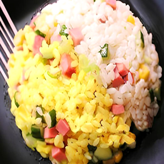 Fried Rice with Chicken & Shrimp with Tomato & Cream Sauce 鸳鸯炒饭