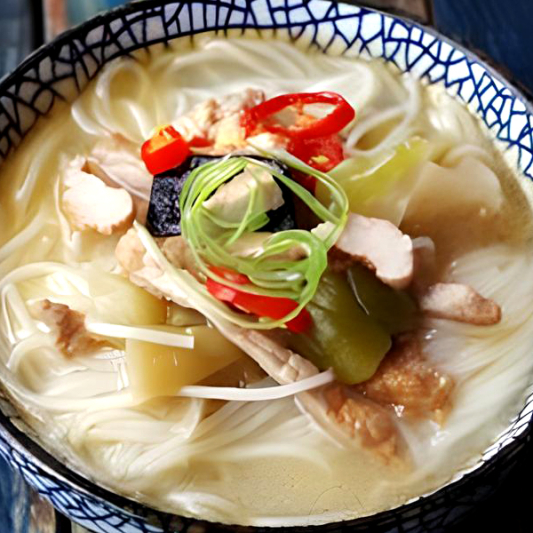 Shredded Pork with Pickled Vegetable Soup Vermicelli 炸菜肉丝汤米
