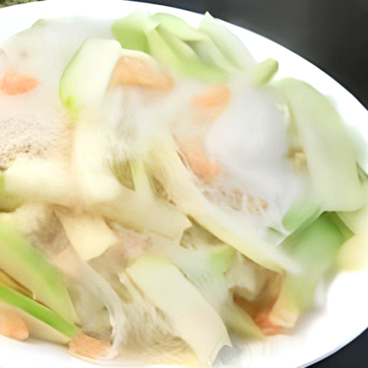 Fuzzy Melon with Minced Pork & Salted Egg 咸蛋肉碎煮节瓜